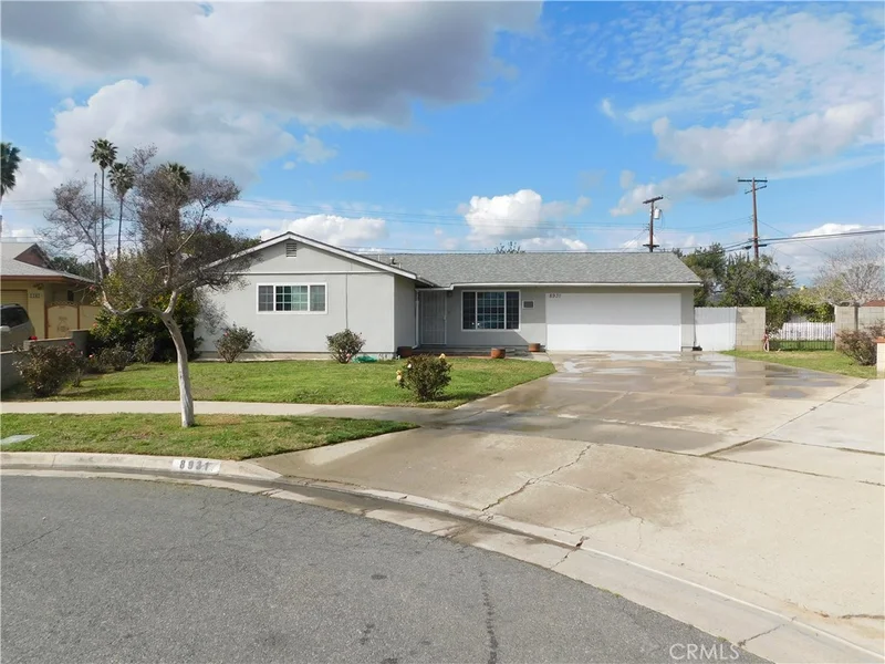 8931 Poppy, Riverside, CA 92503