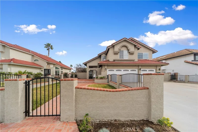 8748 Feathertop, Riverside, CA 92508