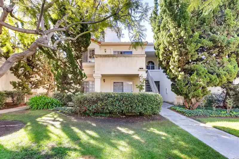 1050 La Tortuga Drive #36, Vista, CA 92081