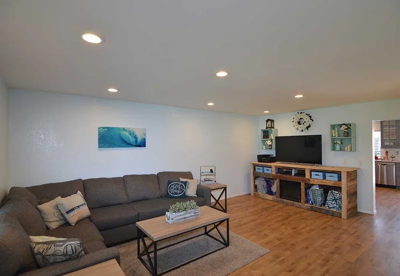 3026 Via Sabinas, Carlsbad, CA 92010