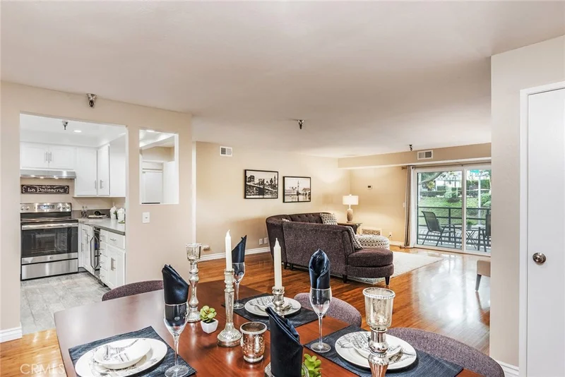 4142 Mendez #230, Long Beach, CA 90815