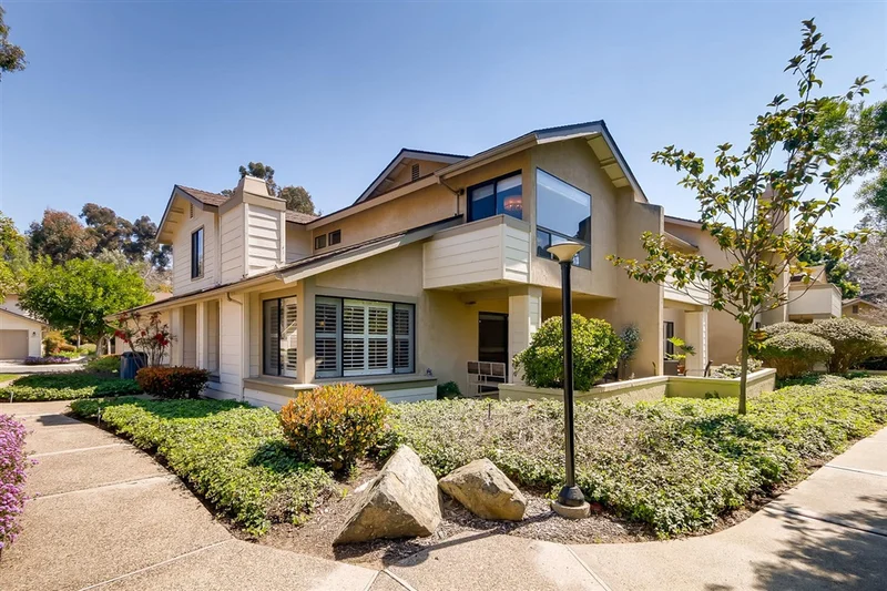 10390 Crosscreek Ter, San Diego, CA 92131