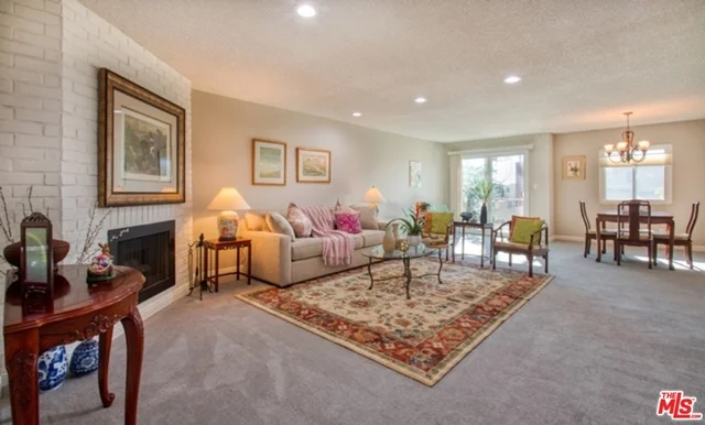 11337 Nebraska #303, Los Angeles, CA 90025