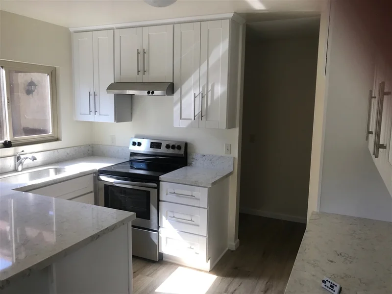 5523 Adobe Falls Rd #12, San Diego, CA 92120