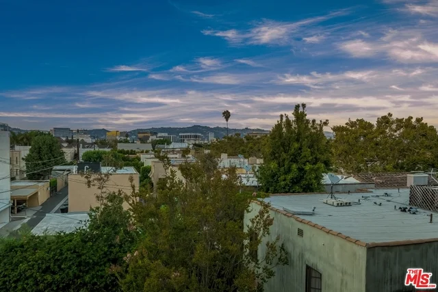 455 Bedford #8, Beverly Hills, CA 90212