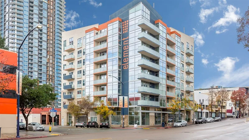 550 15th St. #402, San Diego, CA 92101