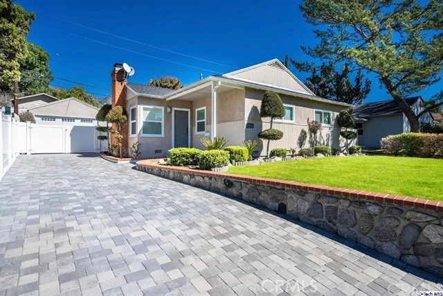 2951 Fairmount, La Crescenta, CA 91214
