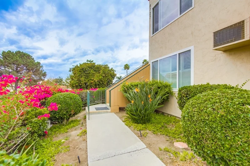 8727 Lake Murray Blvd., Unit 1, San Diego, CA 92119