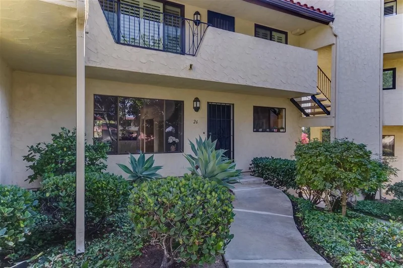 4275 Asher #26, San Diego, CA 92110