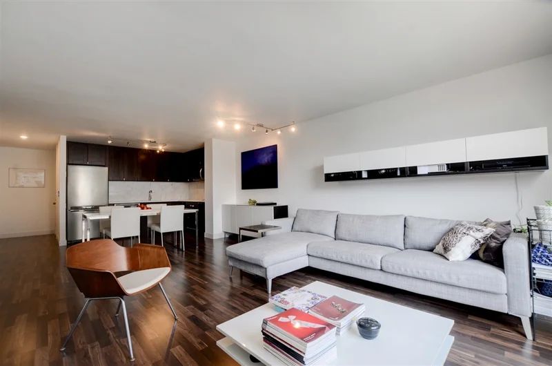 7811 Eads Avenue #408, La Jolla, CA 92037