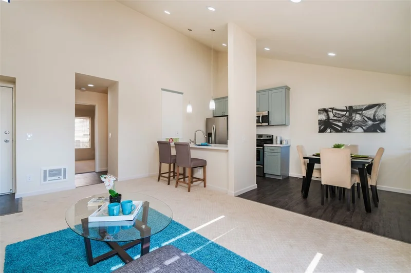6210 Agee #240, San Diego, CA 92122