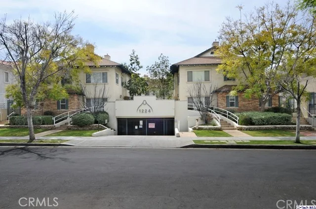1224 Stanley #8, Glendale, CA 91206