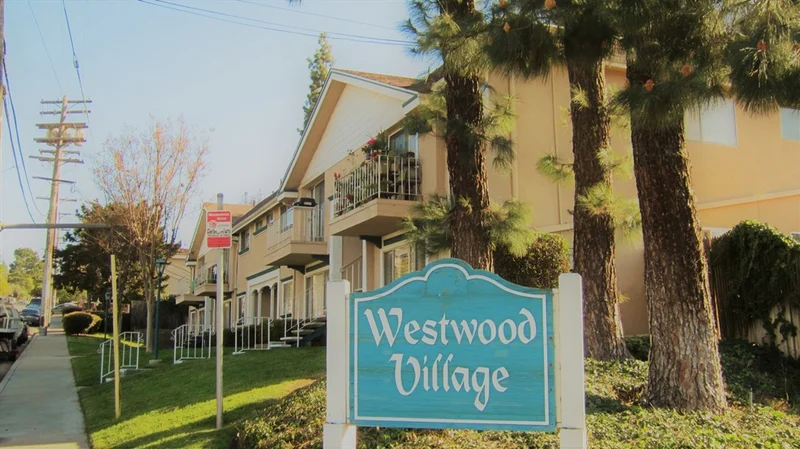 4560 Maple Ave #233, La Mesa, CA 91941