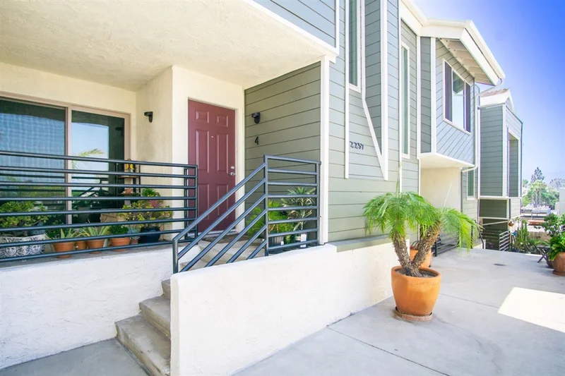 2257 Worden St #4, San Diego, CA 92107