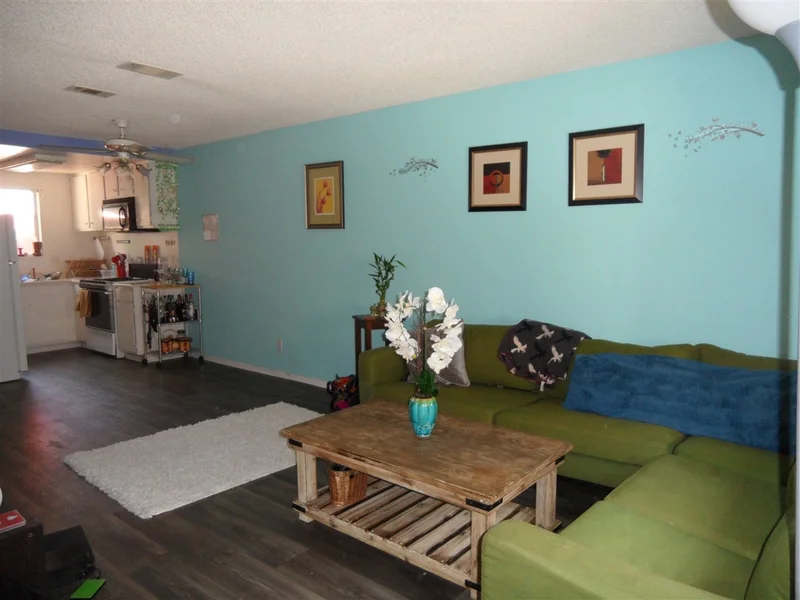 5120 River Rd #C, Oceanside, CA 92057
