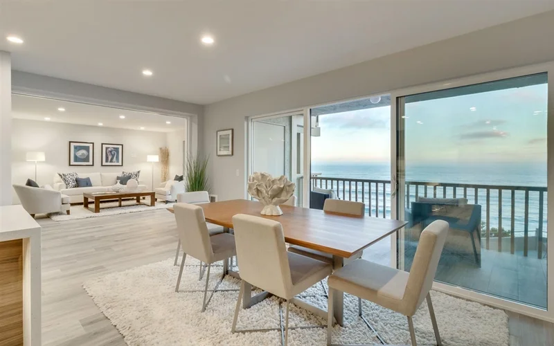 861 Beachfront B, Solana Beach, CA 92075