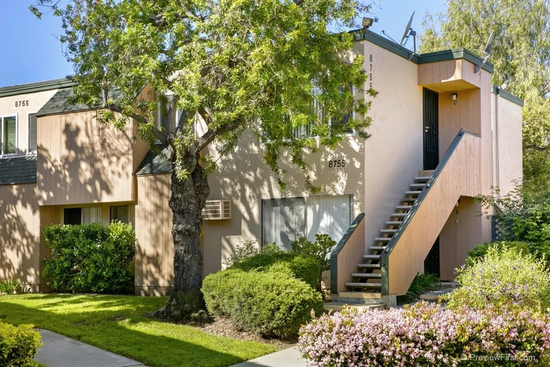 8755 Navajo Rd Unit 4, San Diego, CA 92119