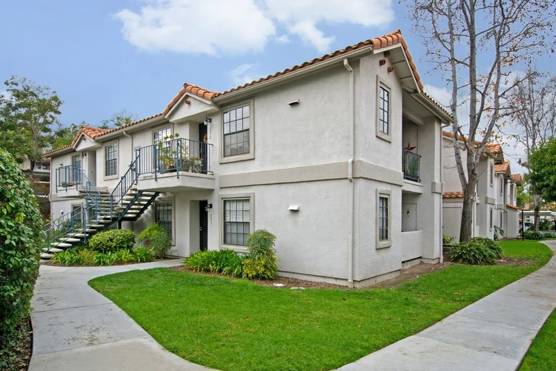 10331 Azuaga ##232, San Diego, CA 92129