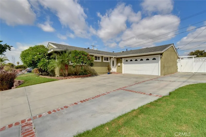 5491 Myra, Cypress, CA 90630