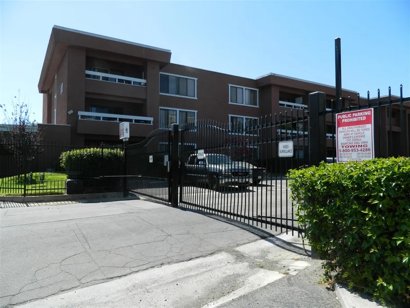 1030 Washington Ave #116, Escondido, CA 92025