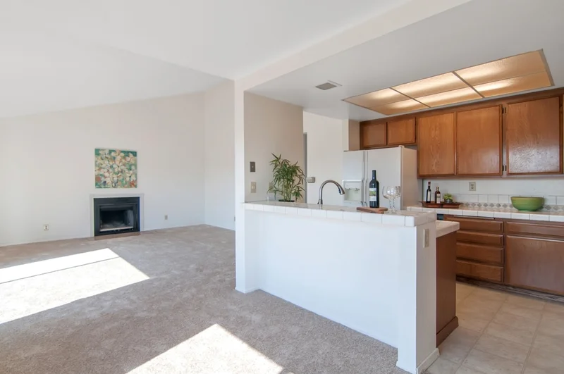 7780 Parkway Drive #1402, La Mesa, CA 91942