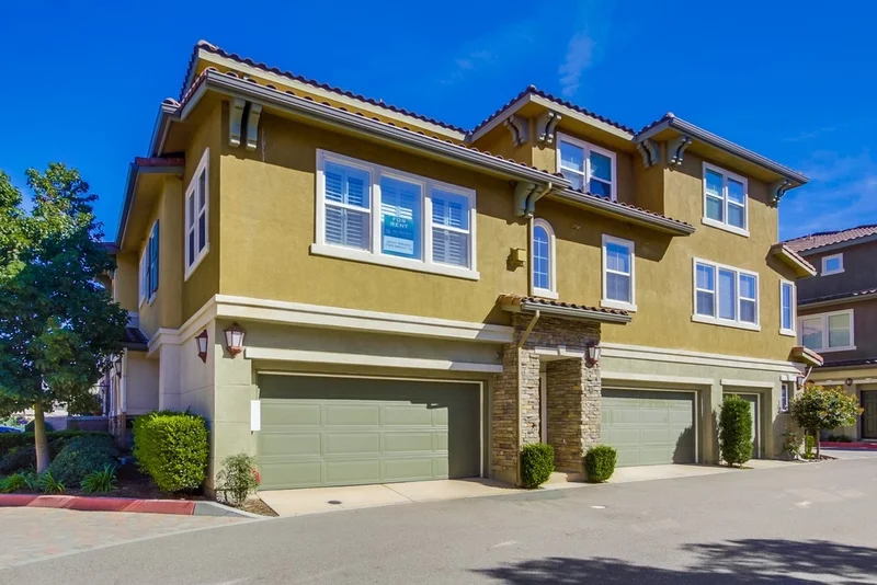 104 Via Sovana, Santee, CA 92071