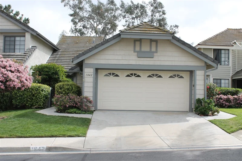 1842 Spyglass, Vista, CA 92081