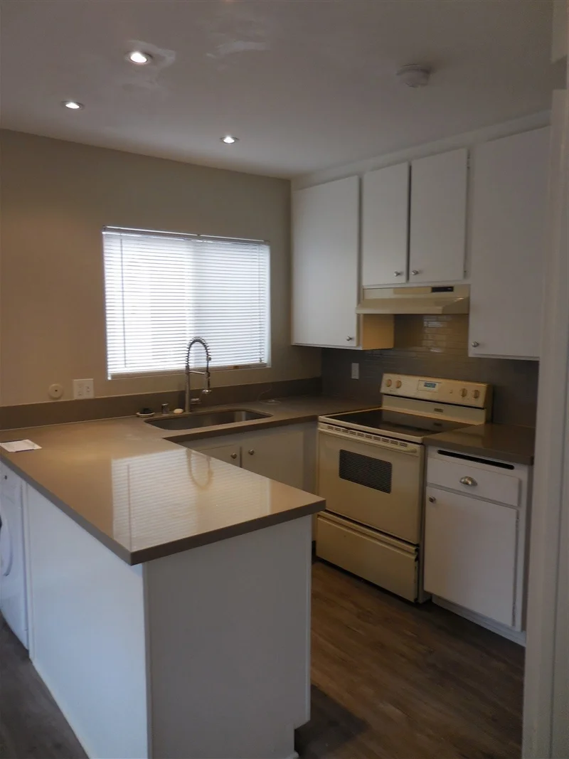 5483 Adobe Falls Road #14, San Diego, CA 92120