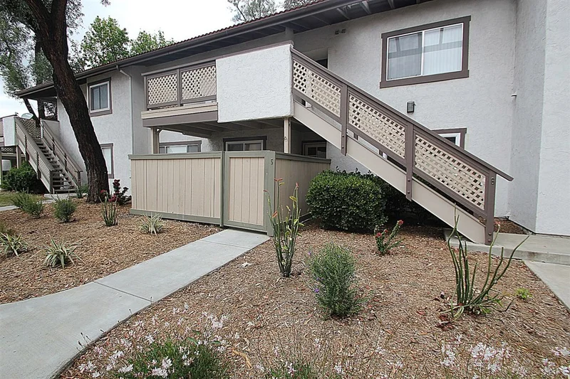 10263 Bell Gardens #5, Santee, CA 92071