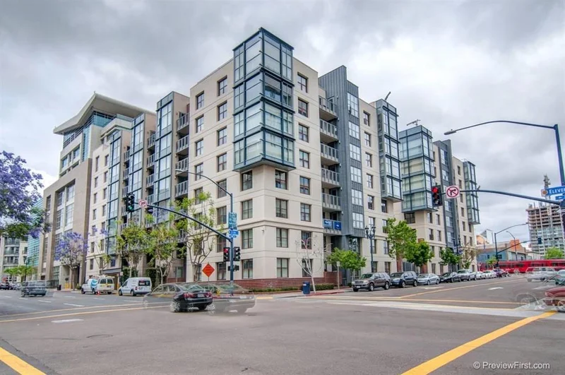 1150 J St #303, San Diego, CA 92101