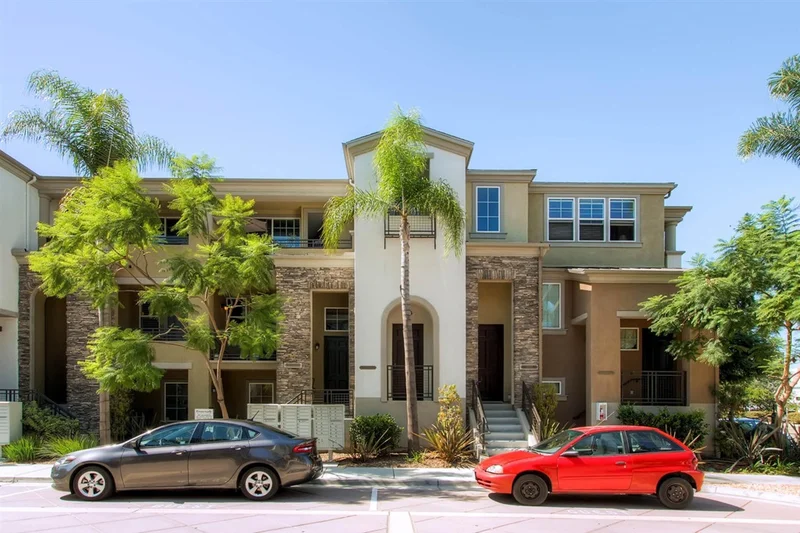 5082 Plaza Promenade, San Diego, CA 92123