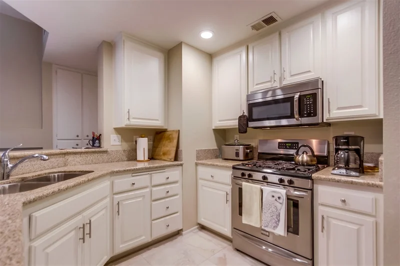 11376 Portobelo Dr #8, San Diego, CA 92124