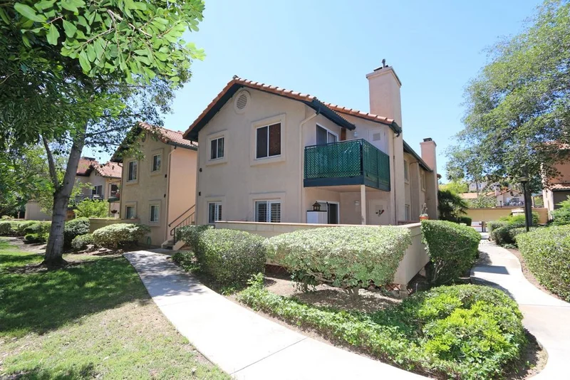 11325 Avenida De Los Lobos #E, San Diego, CA 92127