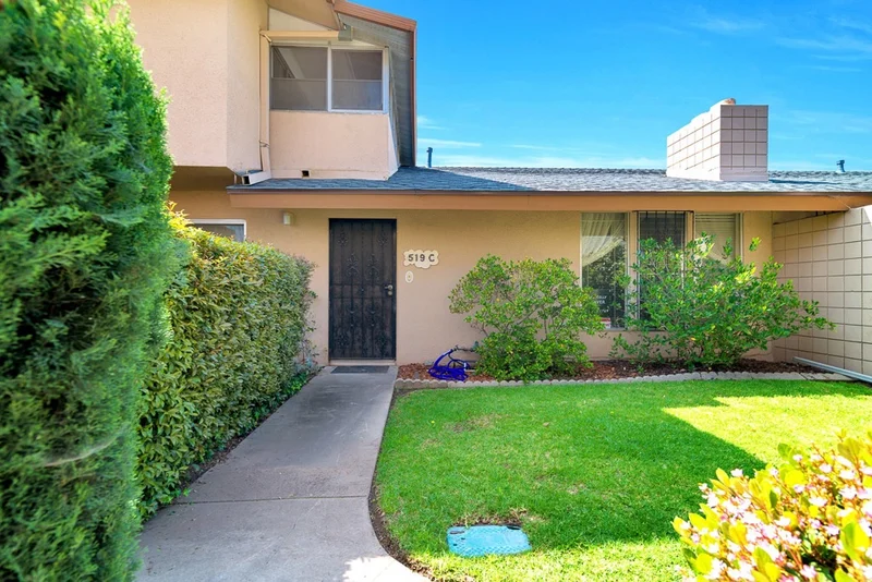 519 Shady Ln #C, El Cajon, CA 92021
