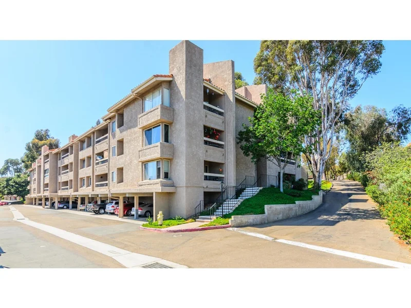 10350 Caminito Cuervo #110, San Diego, CA 92108