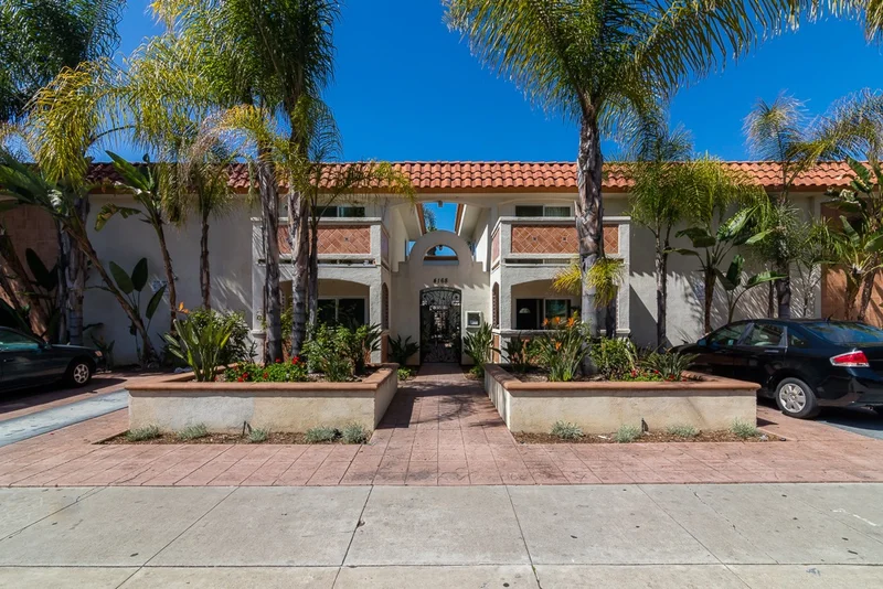 4168 44th #8, San Diego, CA 92105