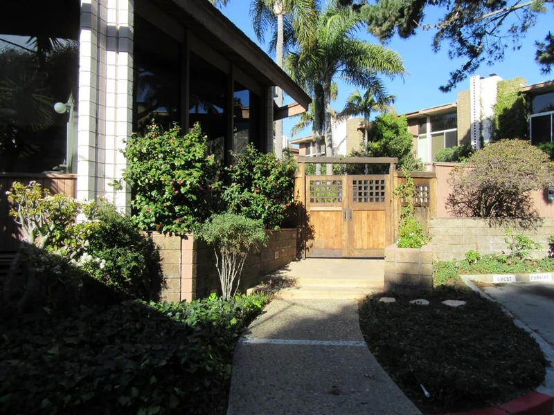 2600 Torrey Pines Road #A34, La Jolla, CA 92037