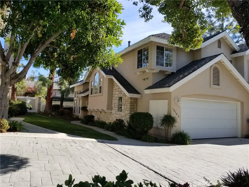 1014 Royal Oaks Dr #A, Monrovia, CA 91016