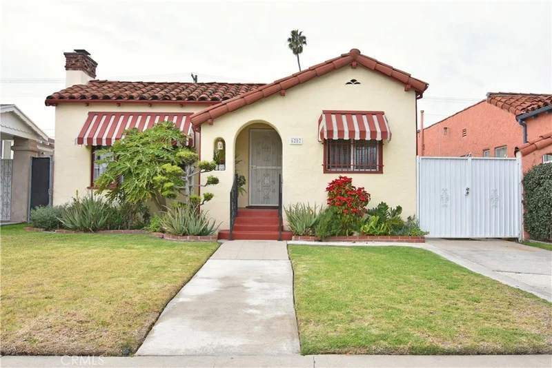 6207 4th, Los Angeles, CA 90043