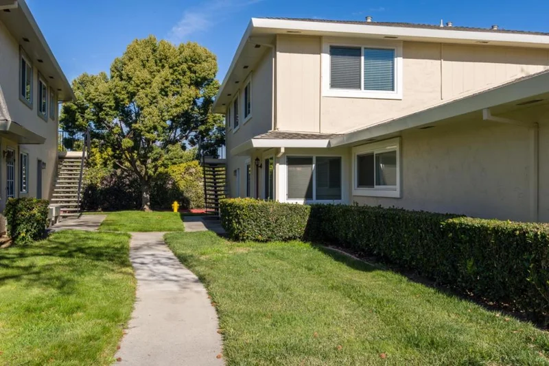 2299 Saidel #2, San Jose, CA 95124
