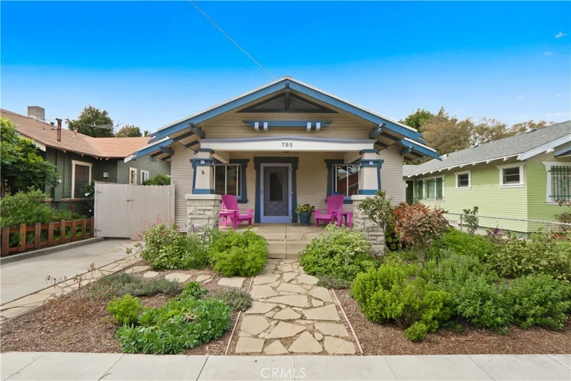 785 Gaviota, Long Beach, CA 90813