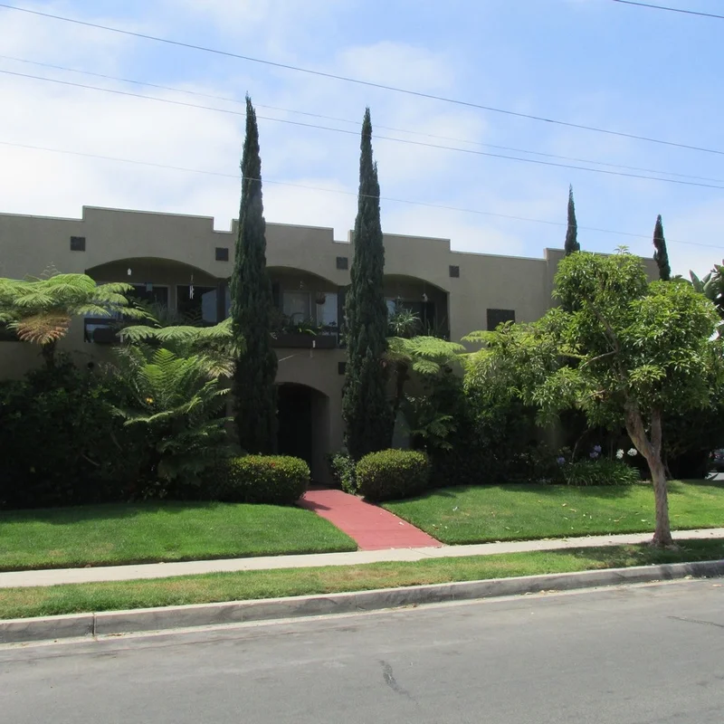 4130 Haines #9 A, San Diego, CA 92109
