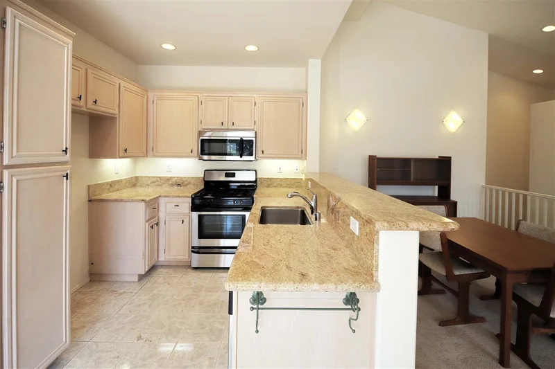 5580 Renaissance 1, San Diego, CA 92122