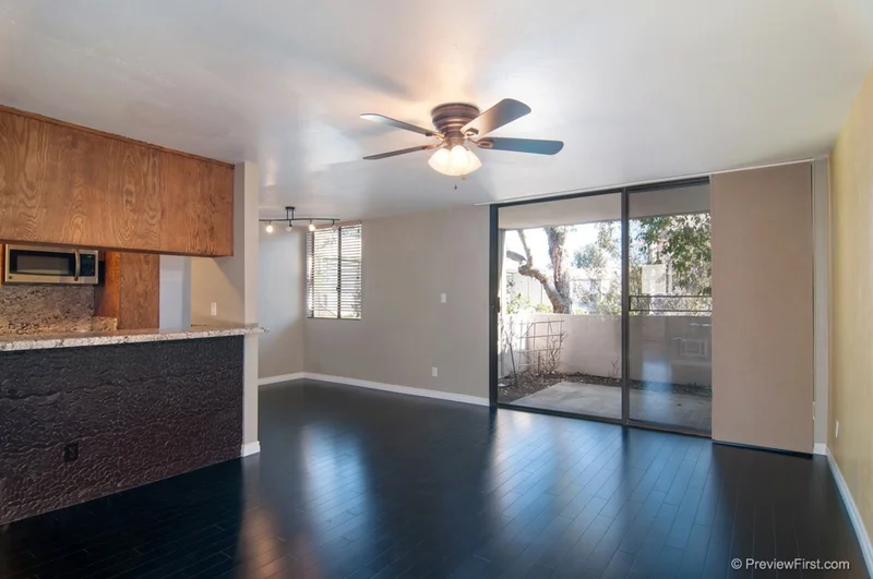 6208 Agee #213, San Diego, CA 92122