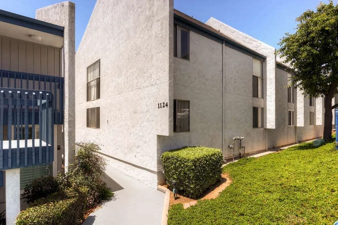 1124 Eureka Street #37, San Diego, CA 92110