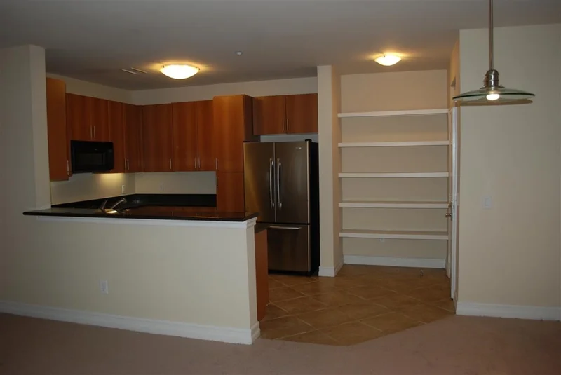 1225 Island 402, San Diego, CA 92101