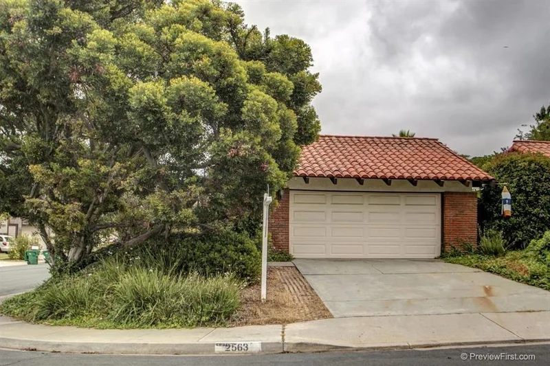 2563 Luciernaga, Carlsbad, CA 92009