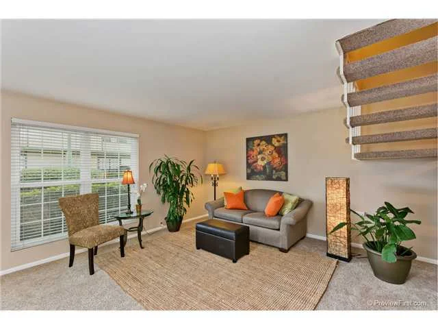 10154 Caminito Zar, San Diego, CA 92126