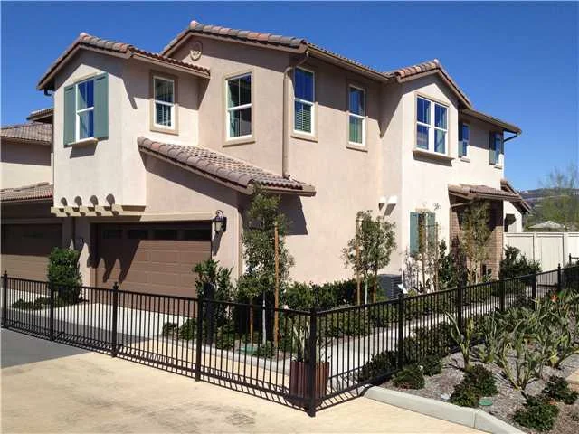 298 Candera Lane, San Marcos, CA 92069