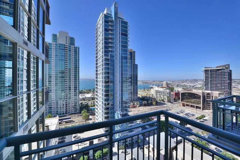 1240 India Street #1706, San Diego, CA 92101